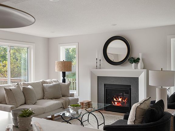 3rd image of 111 King Hill Rd