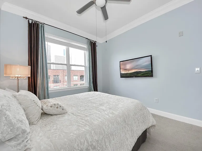 300 Saint Joseph Pkwy #308 — Photo 8