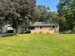 8605 Newhouse St, Portage, MI 49024
