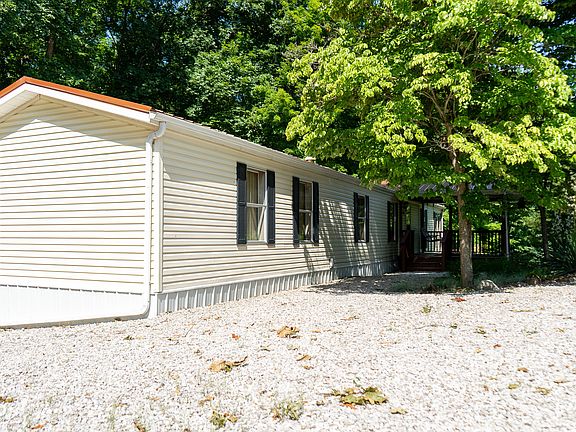4th image of 88 N Rosewood Cir