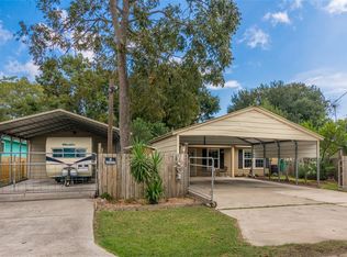 4221 Darby St, Bacliff, TX 77518