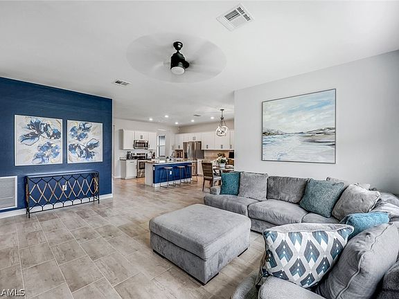 5th image of 13797 Pine Lodge Ln