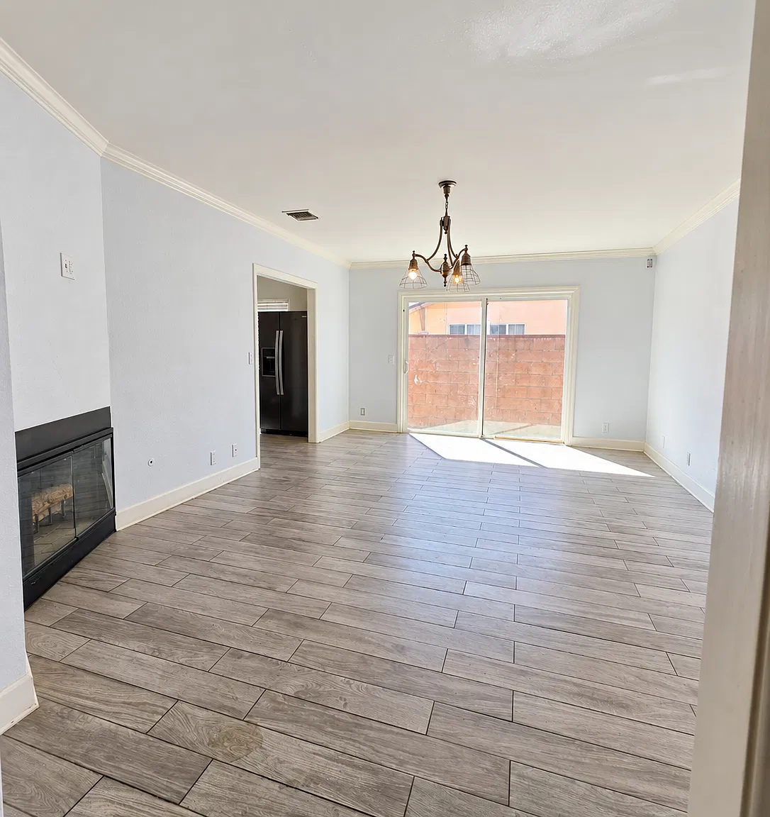 4 bed, 2067 sqft, $4,500 — Photo 4