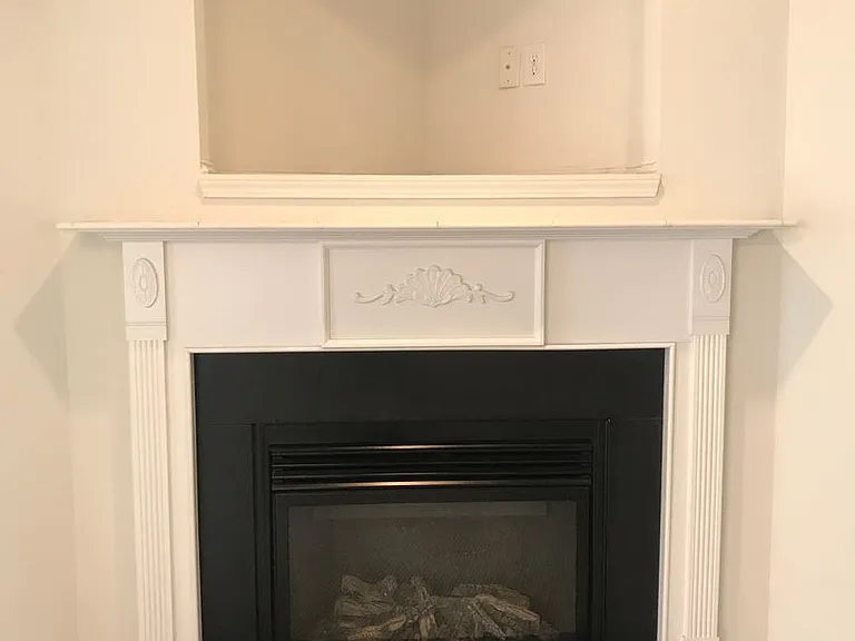 129 S Palm Dr — Photo 4