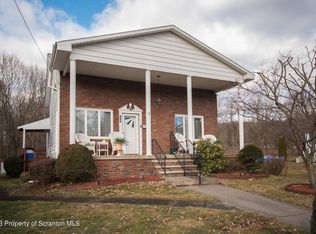 228 Laurel St, Archbald, PA 18403