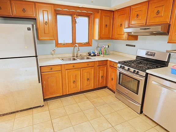 5th image of 6432 Cedar Rd