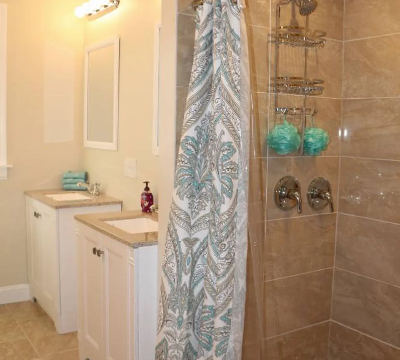 Luxurious 3-bedroom apartment near PC/JWU Available January 1 , 2027 — Photo 4