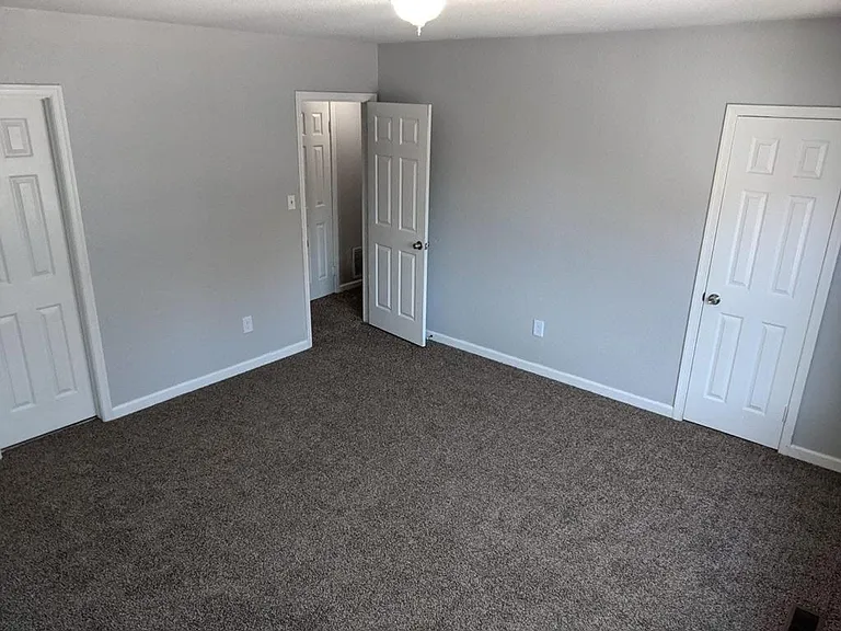 701 Arthur Ave — Photo 12