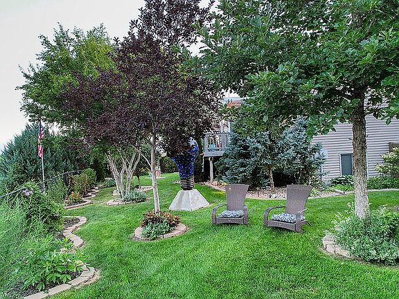 4th image of 8937 Prairie Village Ct
