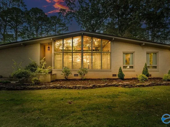 307 Golfview Dr NE, Arab, AL 35016