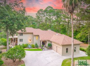 5 Chelmsford Ln, Savannah, GA 31411