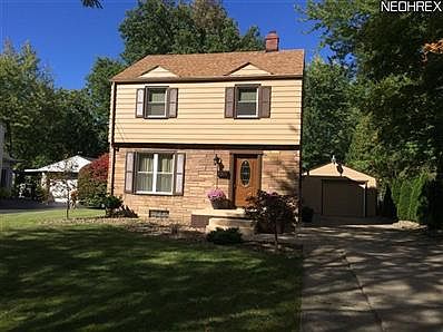 1st image of 1511 Woodland St NE