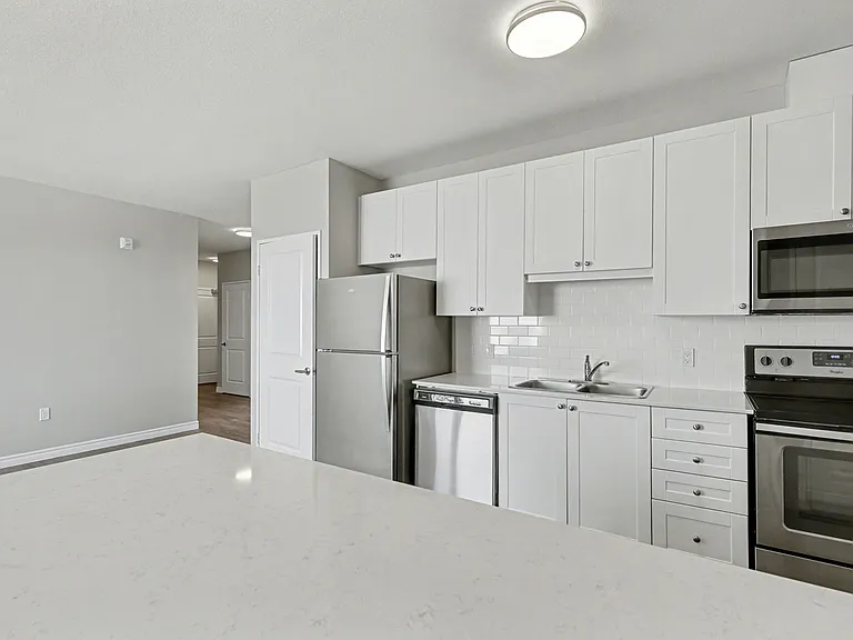 660 Garibaldi Ave — Photo 61