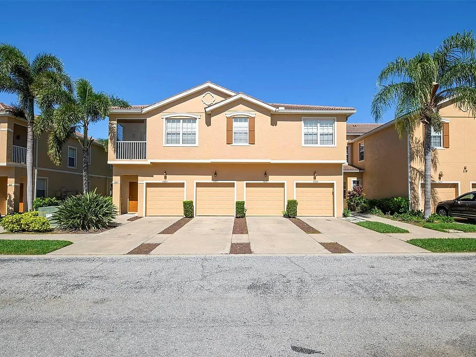 3423 Parkridge Cir #19-101