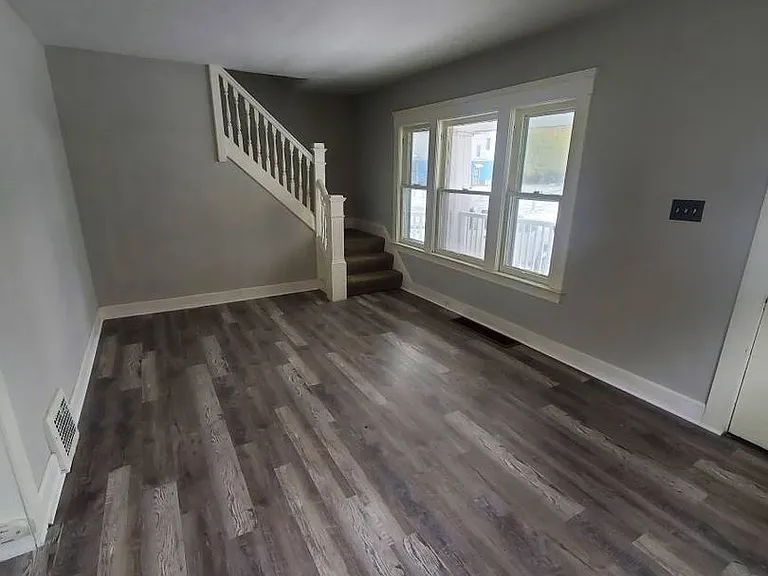 14205 Savannah Ave — Photo 13