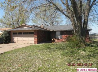 2409 Sarah Ln, Muskogee, OK 74403