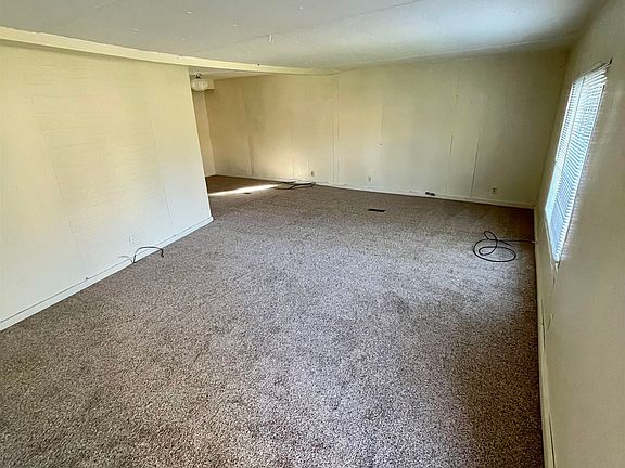 2nd image of 128 Riverdale Dr