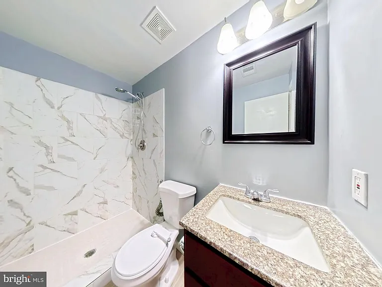 6955 Aquamarine Ct — Photo 20