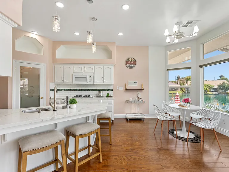 8301 Waterfield Dr — Photo 28