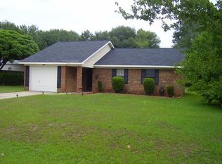 156 Cherokee Ave, Leesburg, GA 31763