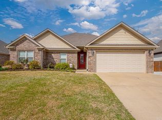 1513 Del Rey Ct, Benton, AR 72019