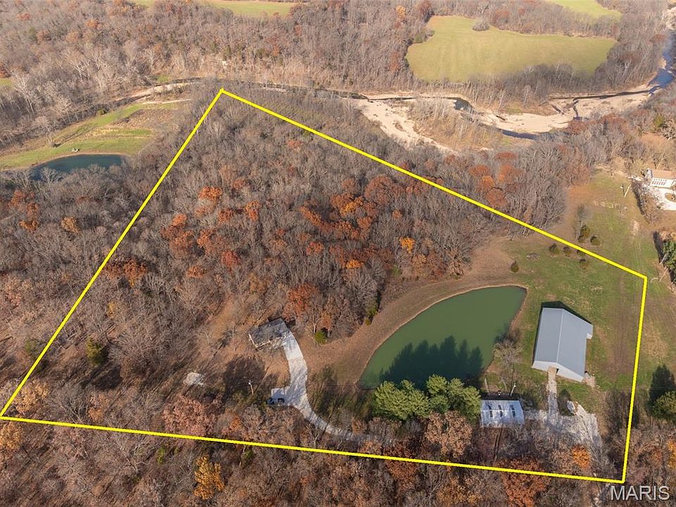 1st image of 143 Bear Creek Trl