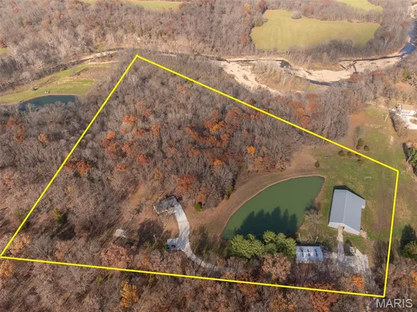 143 Bear Creek Trl, Truxton, MO 63381