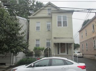 35 Maple Ave, Wallington, NJ 07057