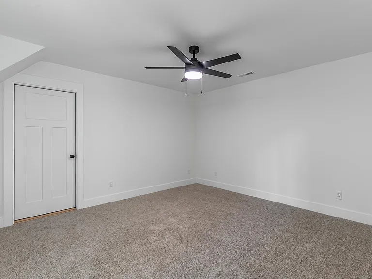 859 Live Oak Rd — Photo 60