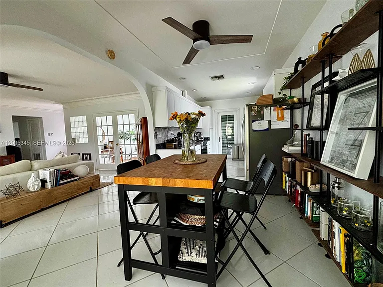 745 S Shore Dr — Photo 10