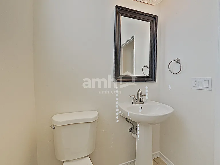 767 W Paseo Celestial — Photo 9