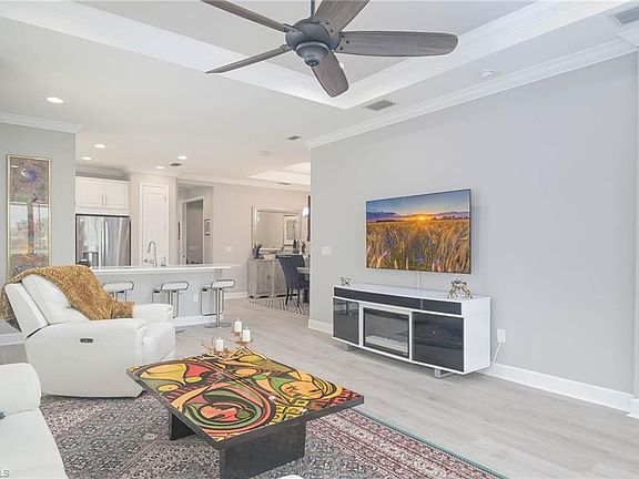 5th image of 8013 Calle Canovas Ct