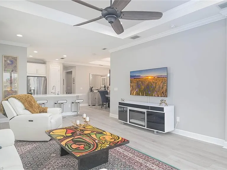 8013 Calle Canovas Ct — Photo 5