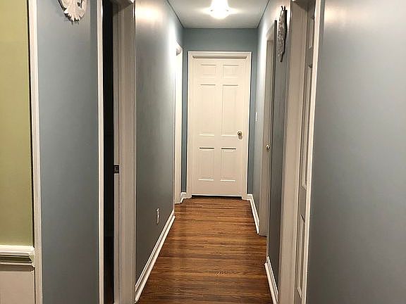 3rd image of 8436 Chapel Glen Dr