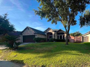 2005 Chimayo Rd, Laredo, TX 78045