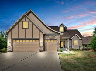 1704 Prospect Village Dr, Lake Saint Louis, MO 63367