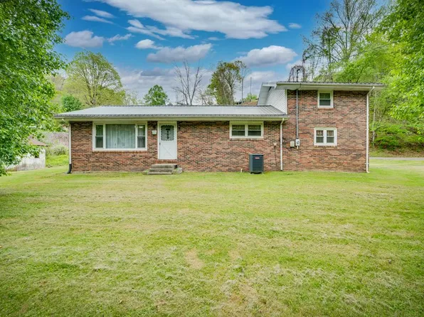 1059 Mew Rd, Castlewood, VA 24224