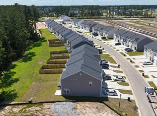 144 Cotton Leaf Blvd #14, Summerville, SC 29486