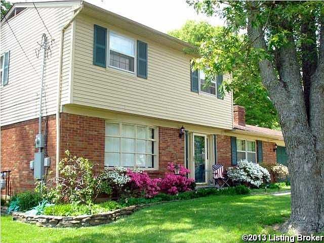 1st image of 810 Marengo Dr