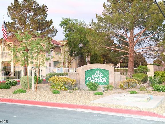 4th image of 4861 S Torrey Pines Dr Unit 106
