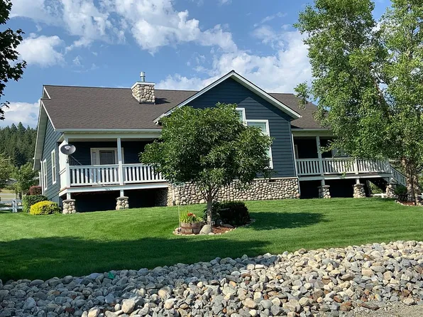 7464 Sundance St, Bonners Ferry, ID 83805