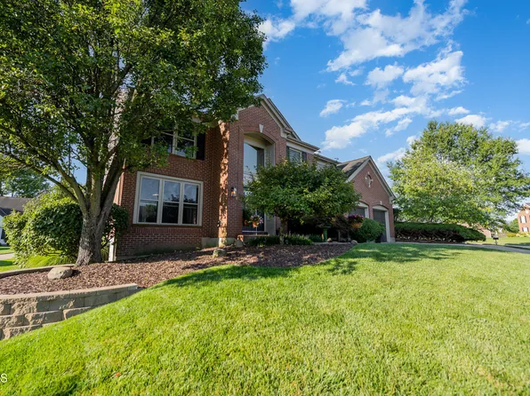 860 Crossings Dr, Crescent Springs, KY 41017