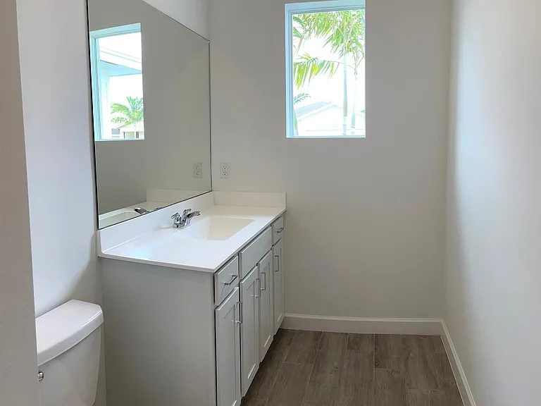 13419 Noble Dr — Photo 23