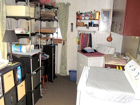 1st floor laundry