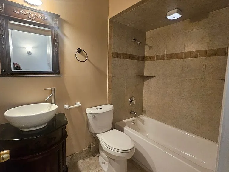 1225 Armsdale Ave — Photo 14