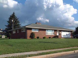 300 Woodpoint Ave, Hagerstown, MD