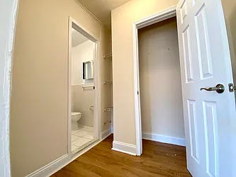 Rented by R New York