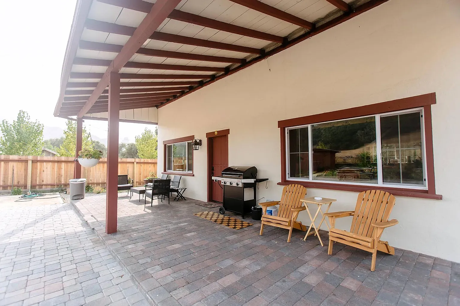 5 bed, 2500 sqft, $7,500 — Photo 3