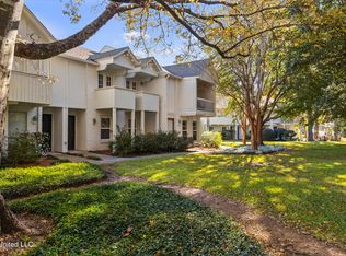 550 Post Rd APT 205, Ridgeland, MS 39157