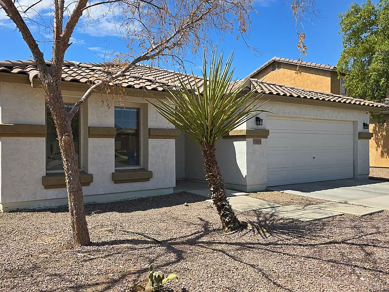 25673 W Northern Lights Way — Photo 3